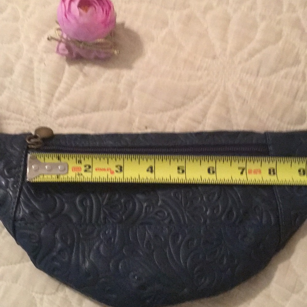 Blue Italian leather belt bag. New💙 - Picture 5 of 6